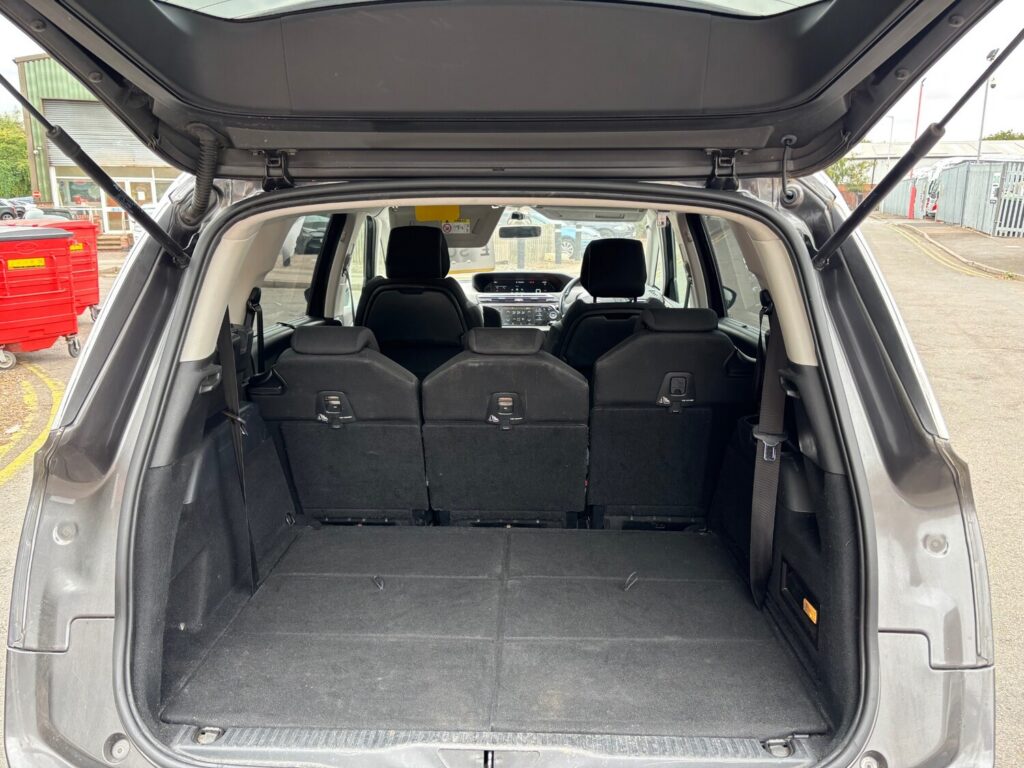 2017 Citroen Grand C4 Picasso 1.2 PureTech Feel 5dr 7 seater excellent