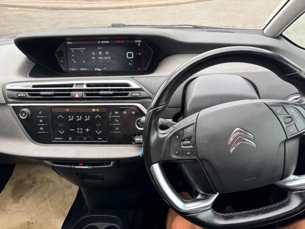 2017 Citroen Grand C4 Picasso 1.2 PureTech Feel 5dr 7 seater excellent