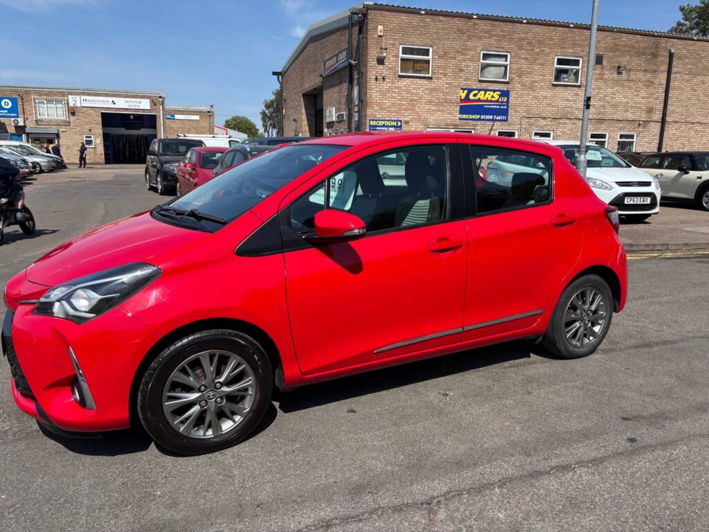 2017 Toyota Yaris 1.0 VVT-i Icon Tech 5dr