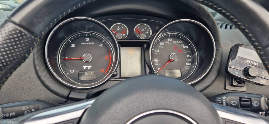 2014 Audi TT 2.0 TDI Quattro Black Edition 2dr