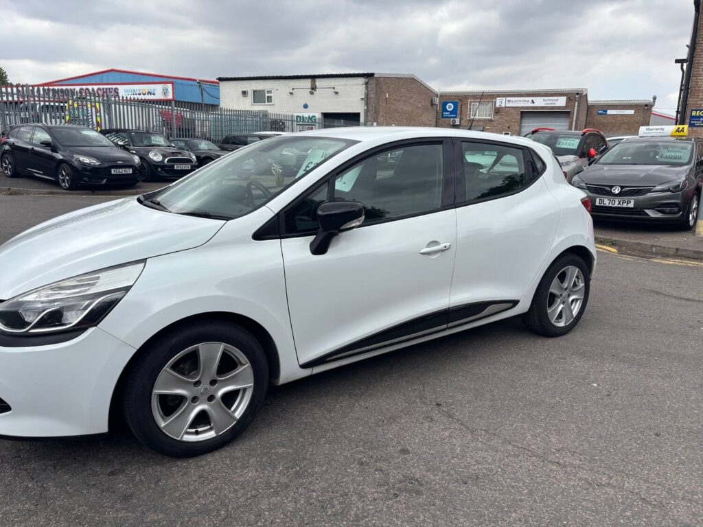 2016 Renault Clio 0.9 TCE 90 Dynamique Nav 5dr