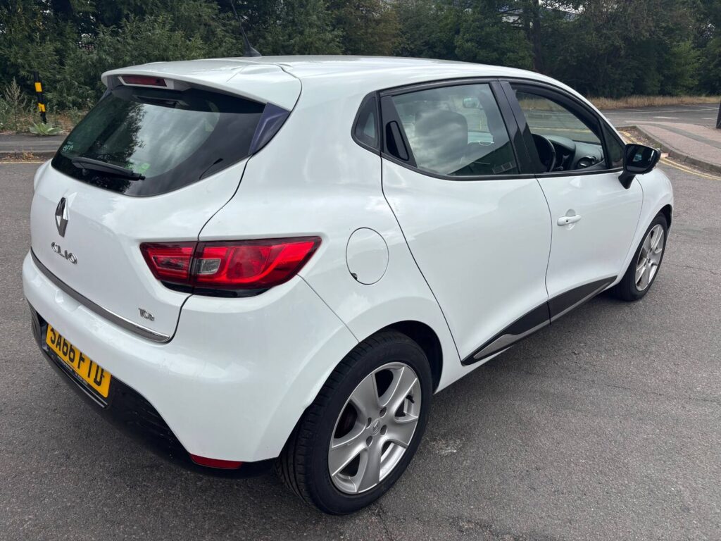 2016 Renault Clio 0.9 TCE 90 Dynamique Nav 5dr